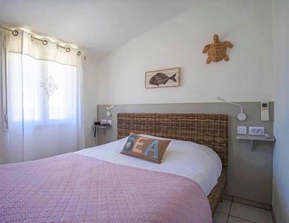 Hostellerie Provencale 克罗斯港 外观 照片